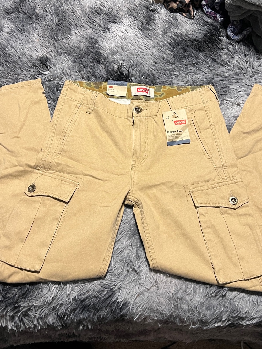 Levi's Men's Tan Cargo Pants